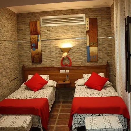 Costa De La Luz Guest house 4*