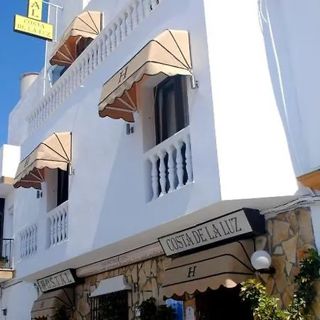 科斯塔鲁斯旅馆 3* 科尼尔-德拉弗龙特拉